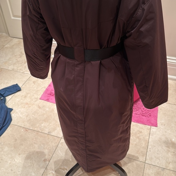 Brand new Lululemon pure puff jacket long l, burgundy color - Picture 4 of 7